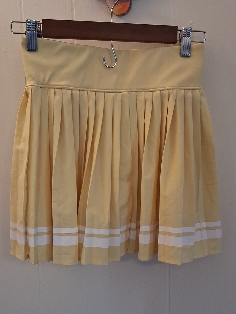 Pleated Yellow Tennis Cheerleader Style Skirt Skort Shorts Underneath